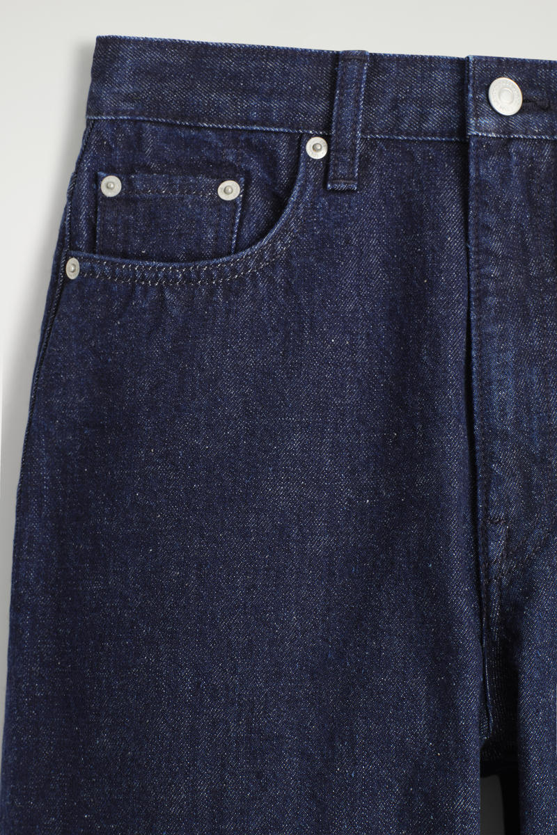 COS BAYバレルレッグジーンズ