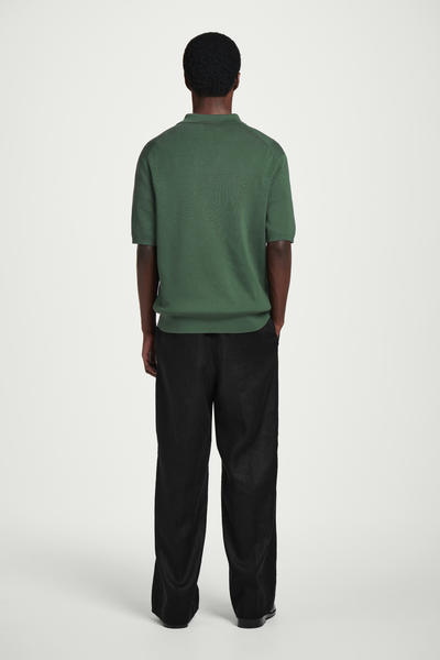 COS ハーフジップニットポロシャツ