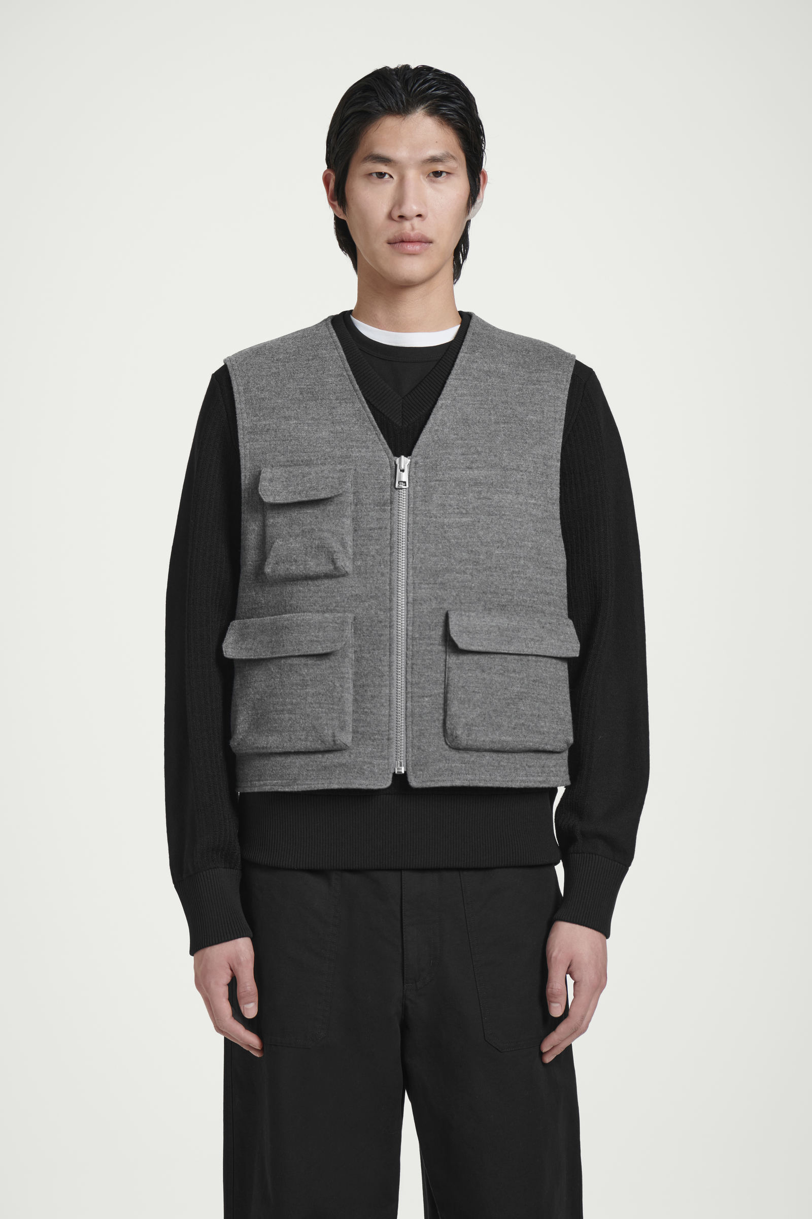 WOOL-BLEND UTILITY GILET ウールブレンドユーティリティベスト グレー