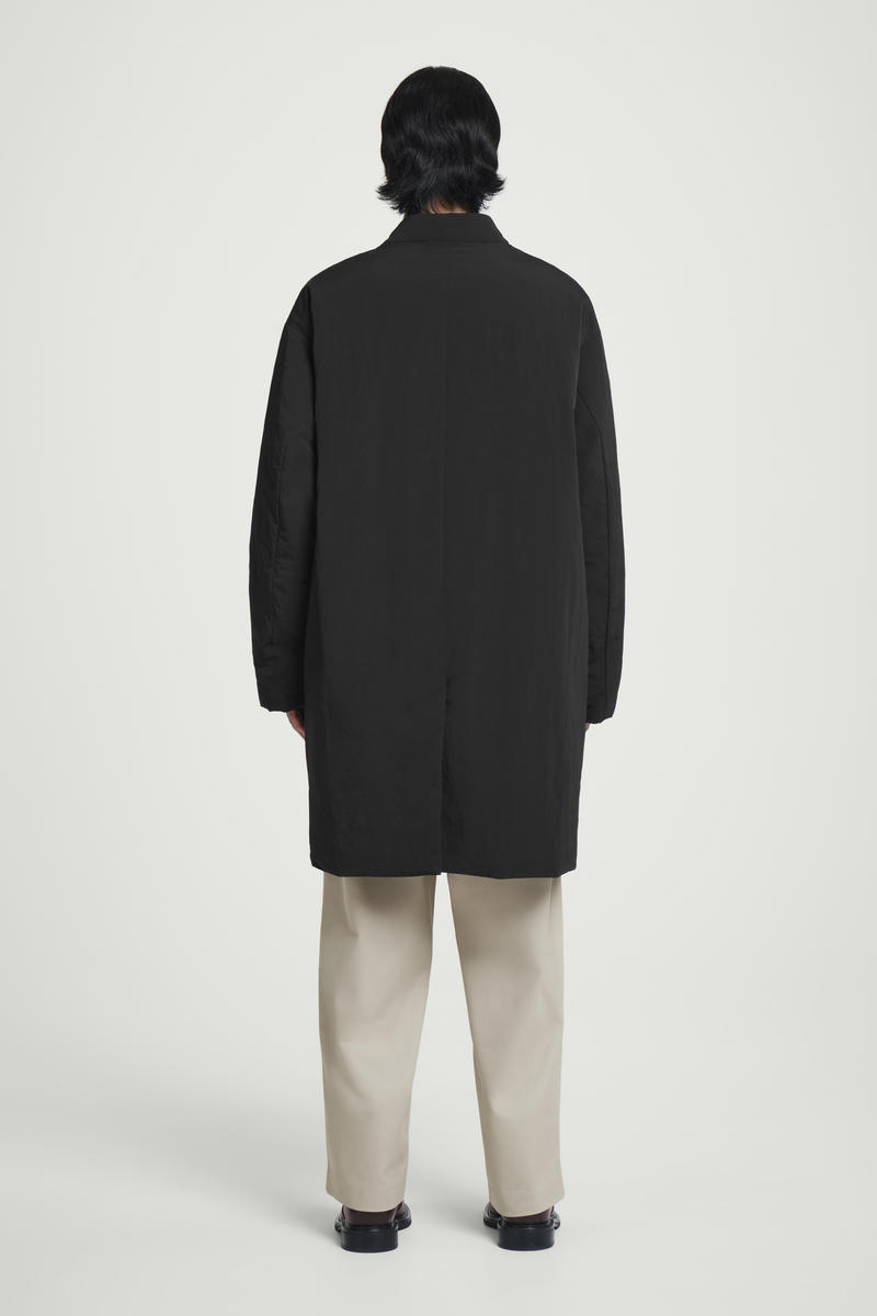 COS ダウンジャケット　コート　ブラック PADDED DOWN COAT パデッドダウンコート ブラック｜COS コス 公式