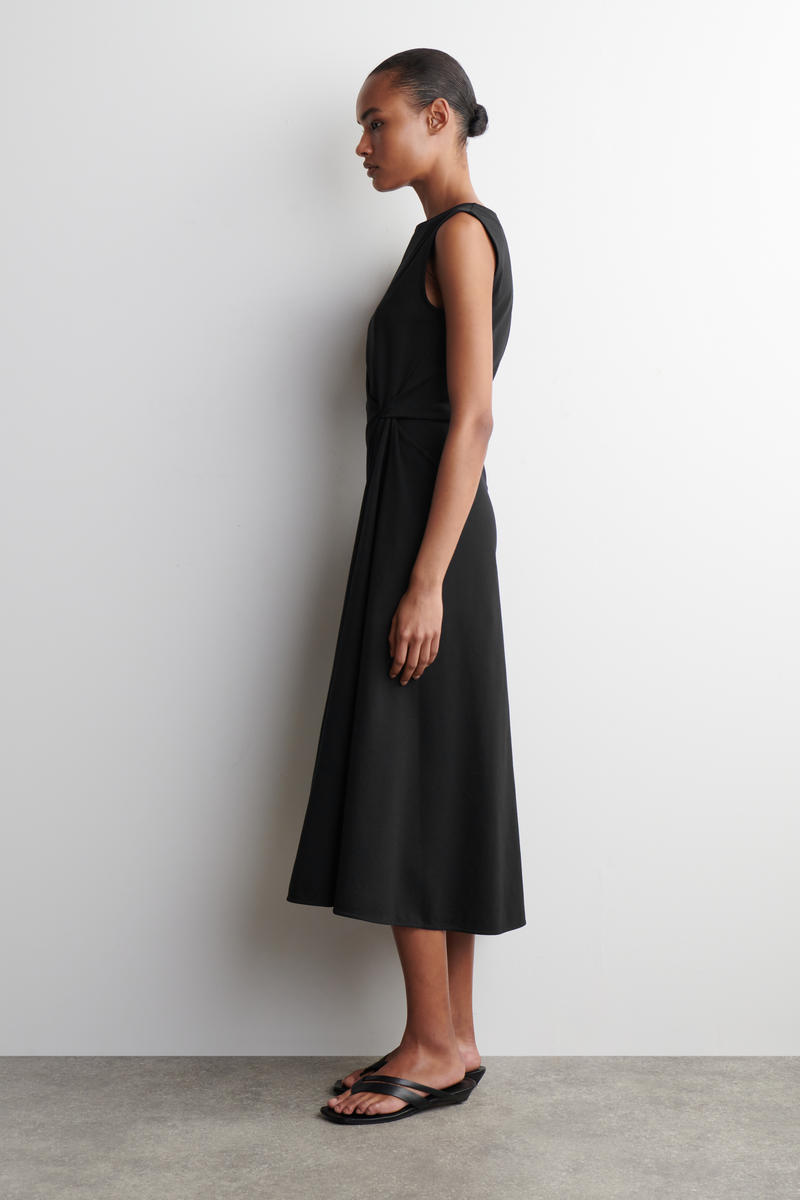 TWIST-DETAIL MIDI DRESS ツイストディテールミディワンピース