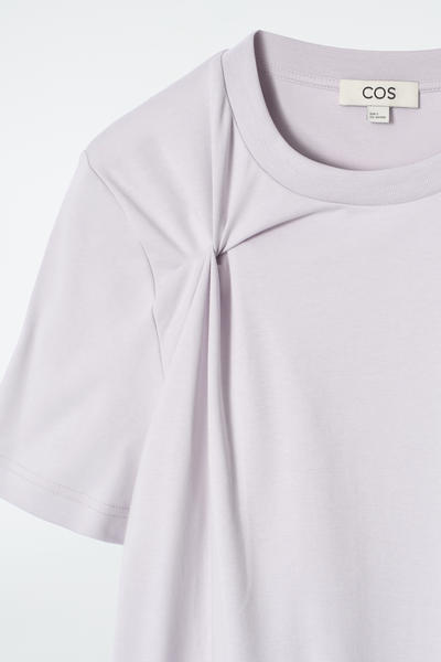 COS ノットディテールTシャツ