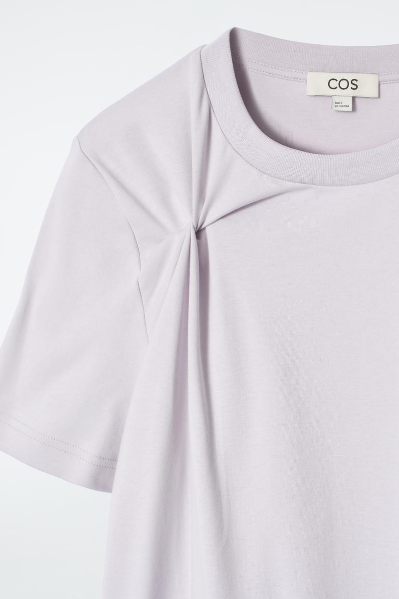 COS ノットディテールTシャツ