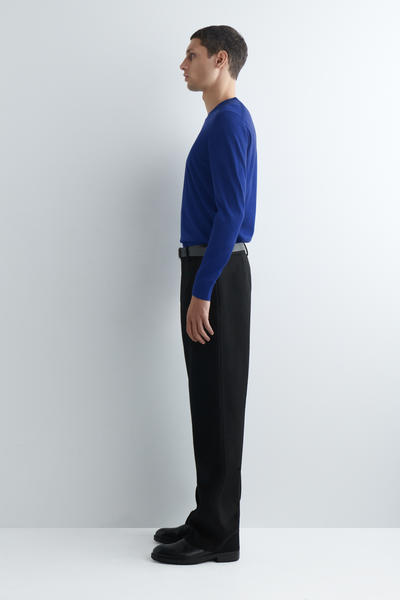 COS メリノウールクルーネックセーター