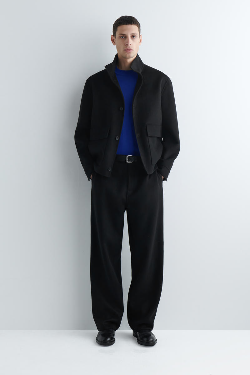 COS メリノウールクルーネックセーター