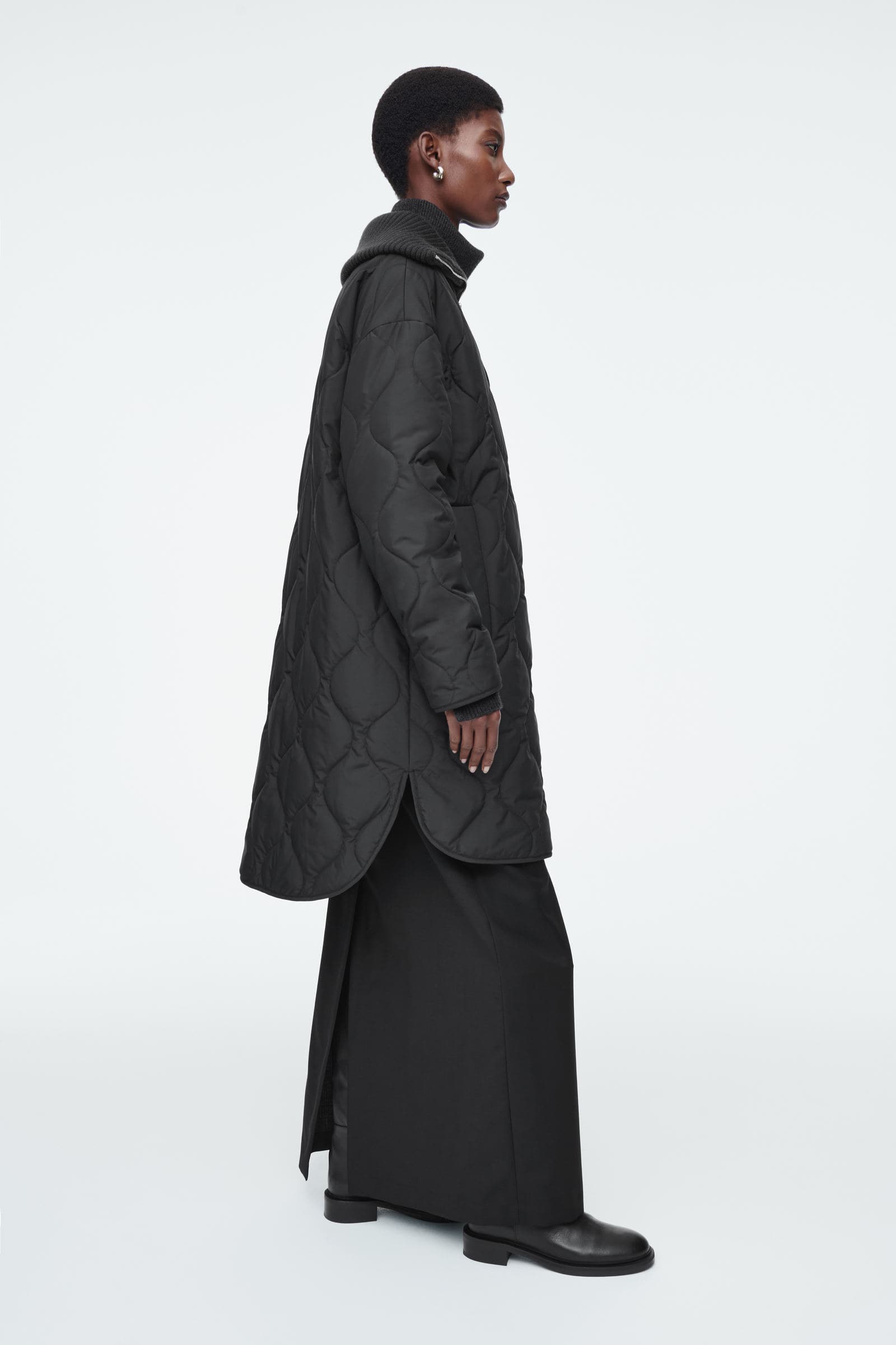 RIBBED-COLLAR QUILTED COAT リブカラーキルティングコート ブラック