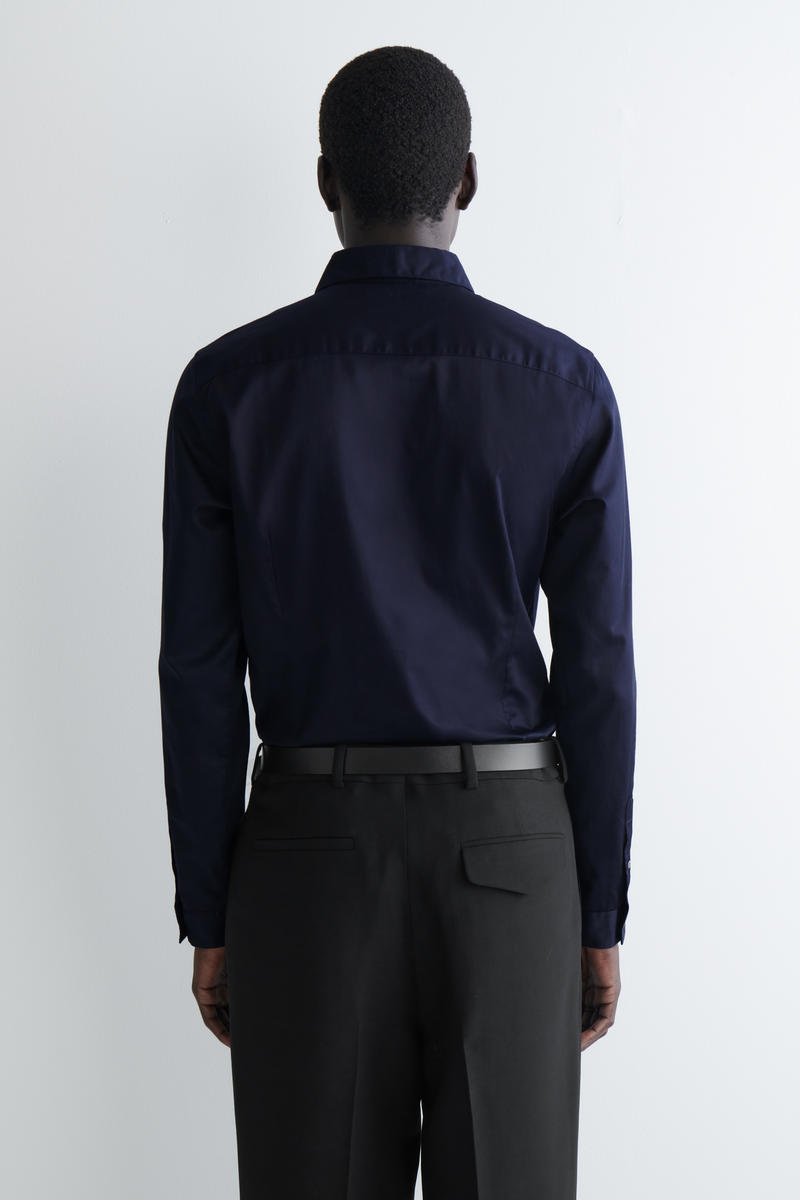 COS スリムテーラードポプリンシャツ