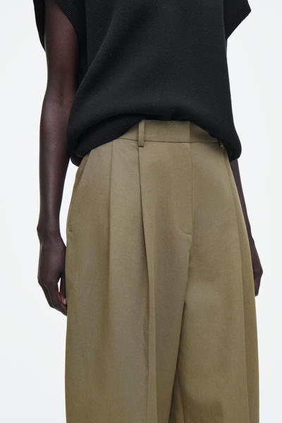 COS リラックスフィット コットンワイドパンツ