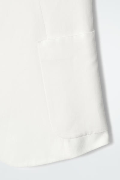 COS リネンブレンドラップフロントベスト