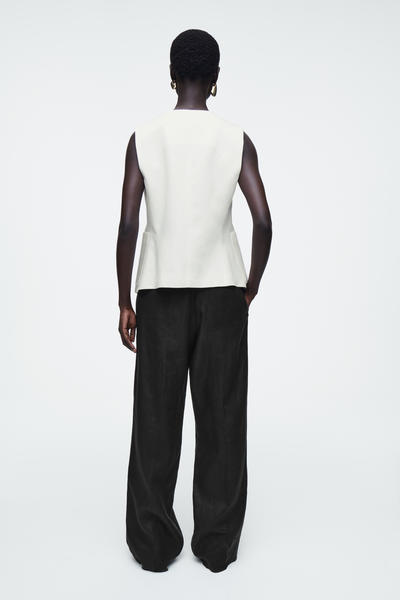 COS リネンブレンドラップフロントベスト