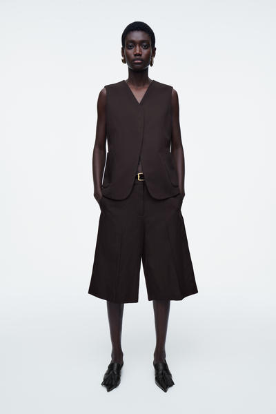 COS リネンブレンドラップフロントベスト