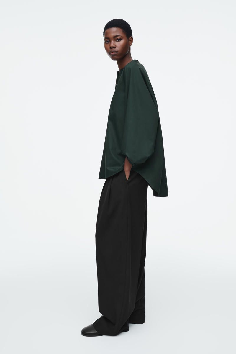 COS バルーンスリーブブラウス