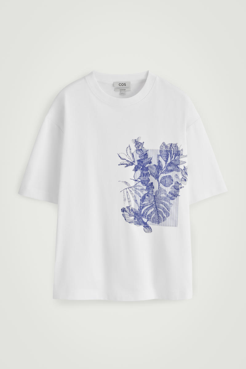 COS オーバーサイズグラフィックTシャツ