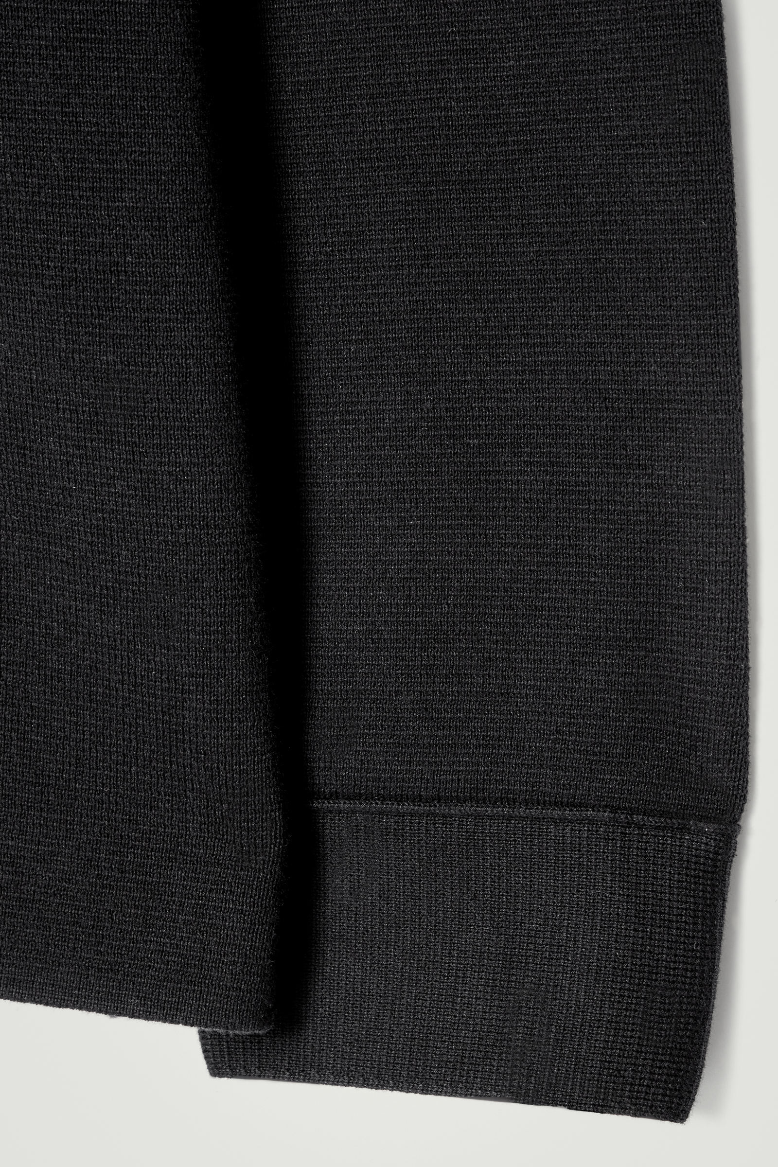 MILANO-KNIT COTTON SHIRT ミラノニットコットンシャツ ブラック｜COS