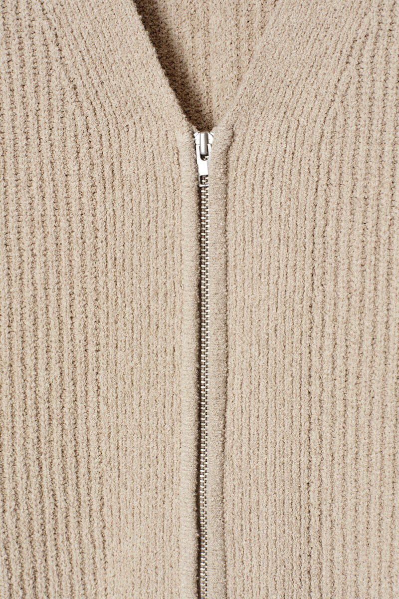 COS ブークレニットVネックジップアップカーディガン