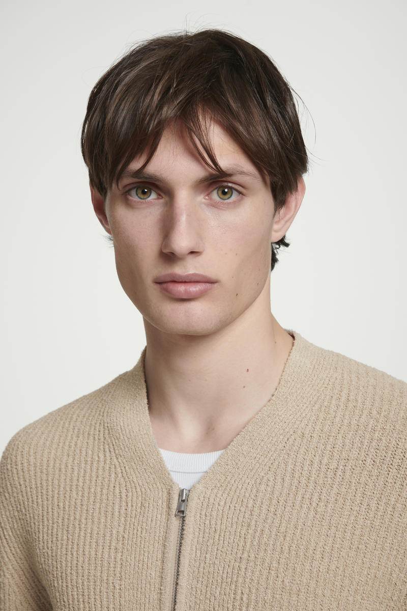 COS ブークレニットVネックジップアップカーディガン