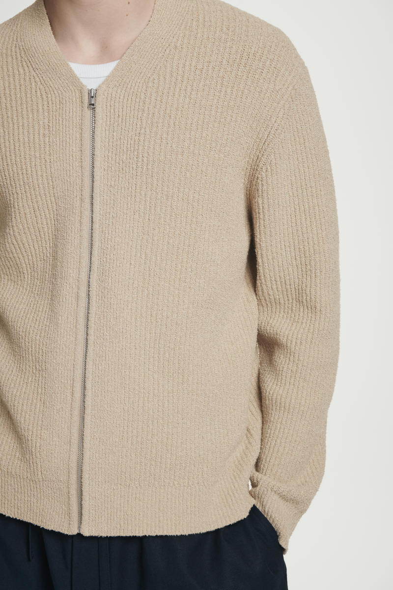 COS ブークレニットVネックジップアップカーディガン