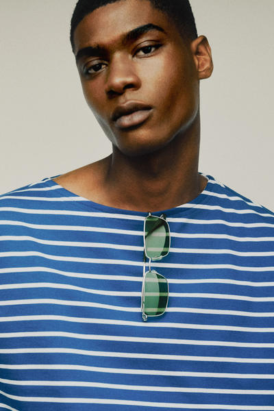 COS オーバーサイズ ストライプボートネックTシャツ