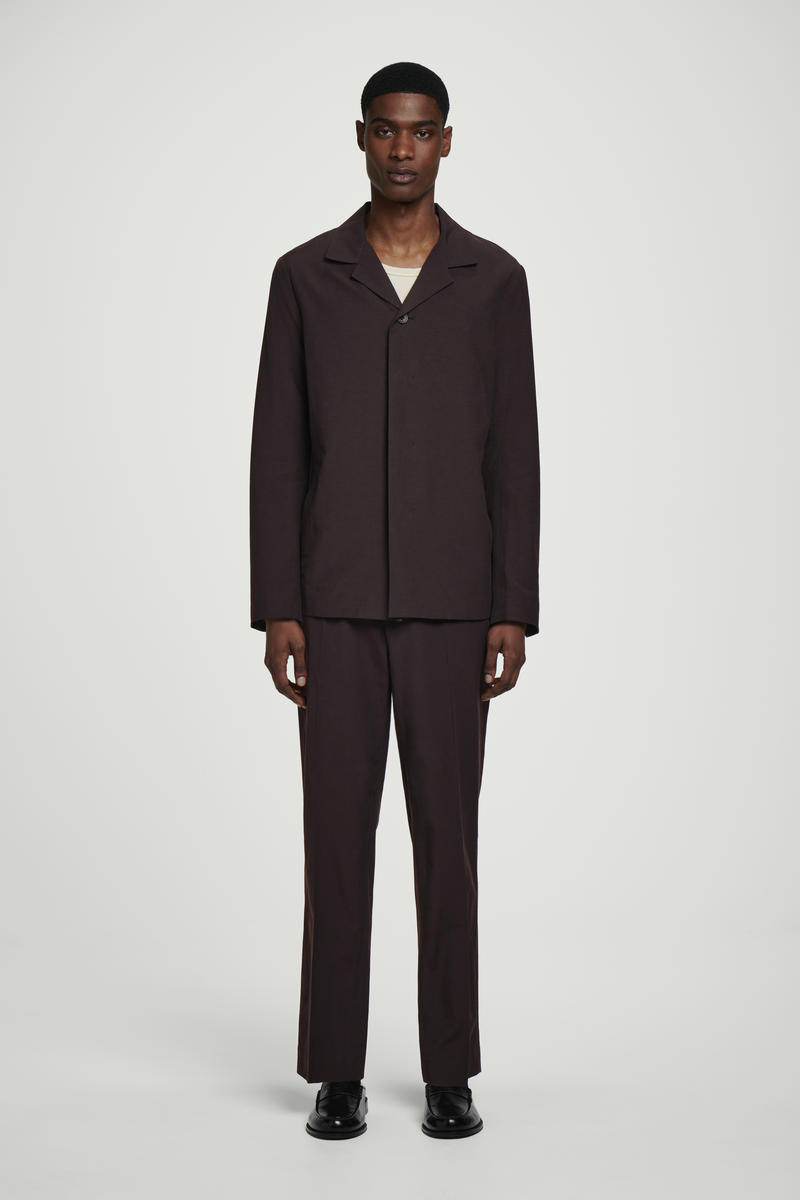 COS アンストラクチャードスリーボタンブレザー