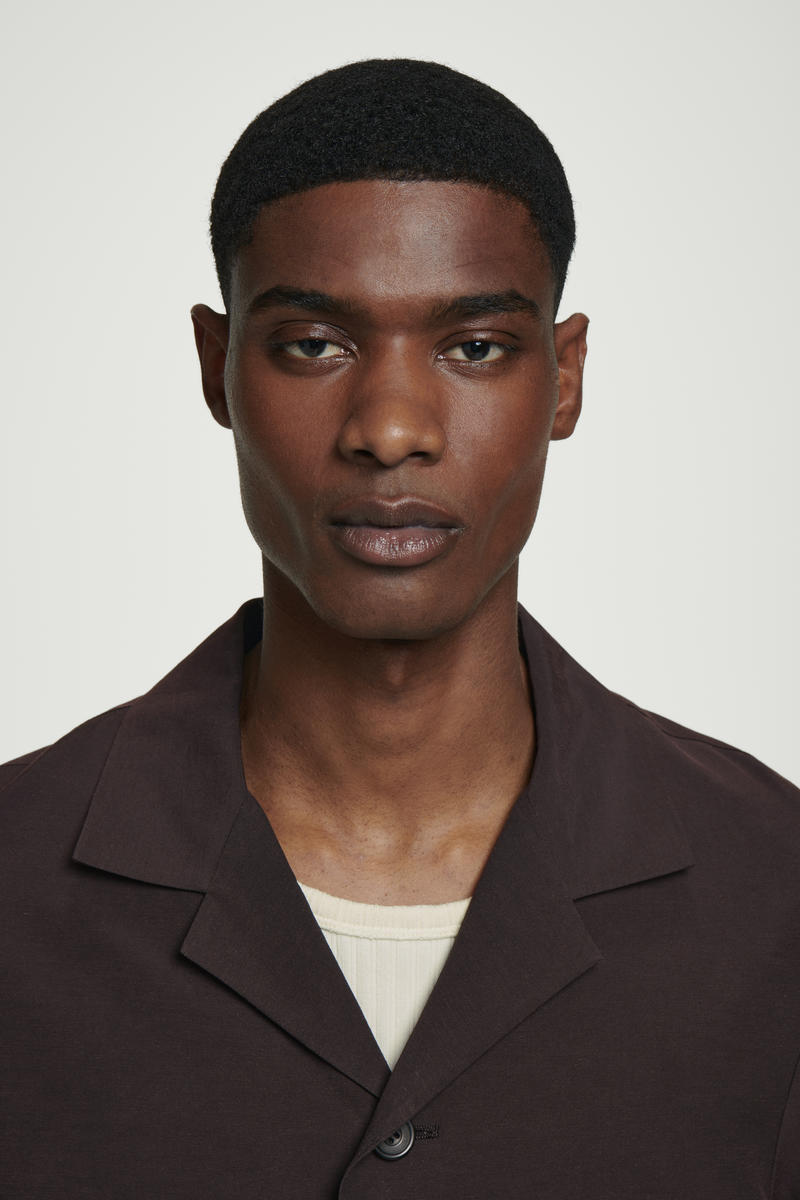 COS アンストラクチャードスリーボタンブレザー