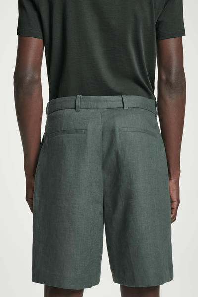 COS テーラードドローストリングリネンショートパンツ