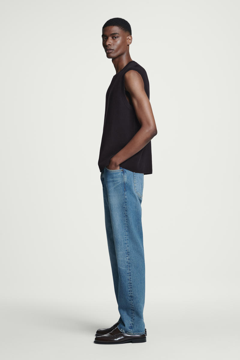 COS ダブルフェイスコットンベスト