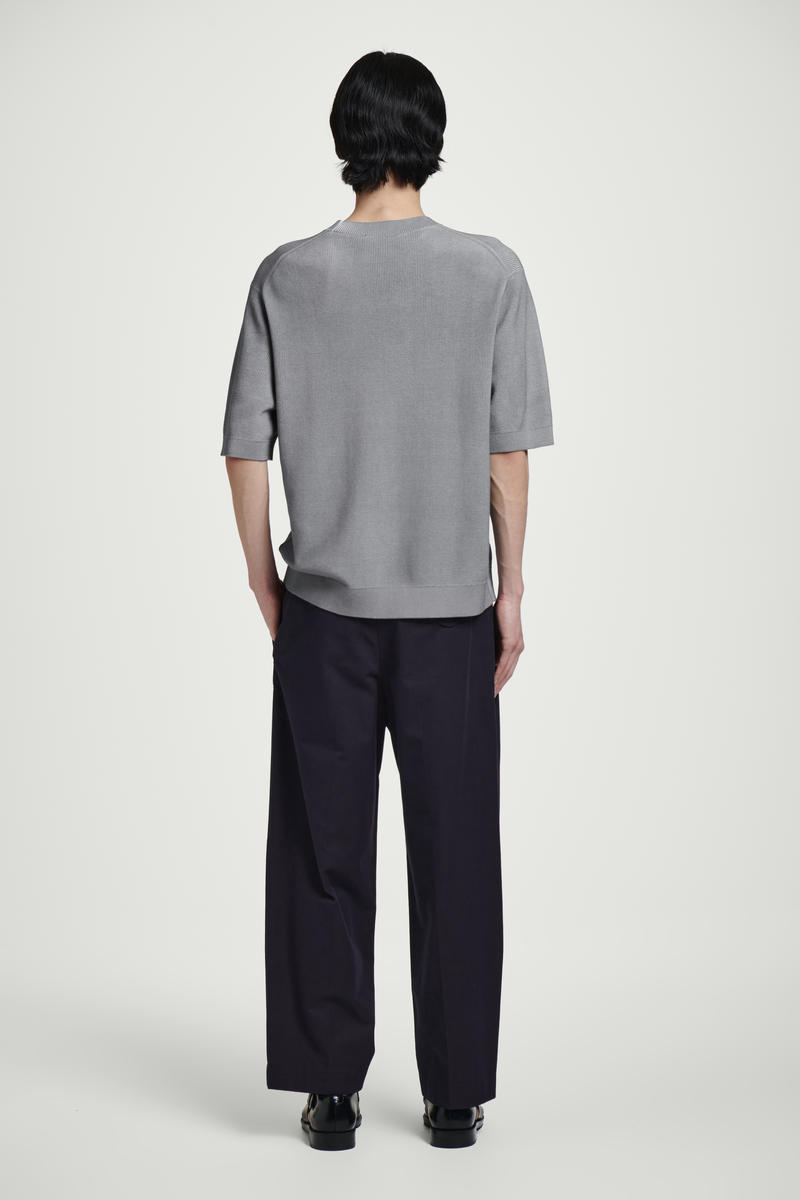 COS オーバーサイズ プリントニットTシャツ