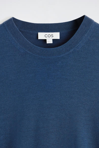 COS スリムフィット  メリノウールTシャツ