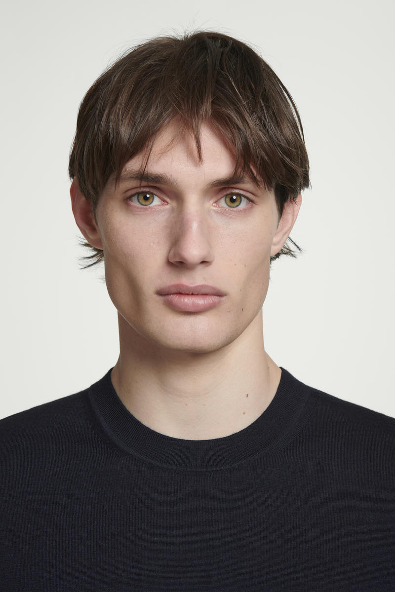 COS スリムフィット メリノウールTシャツ