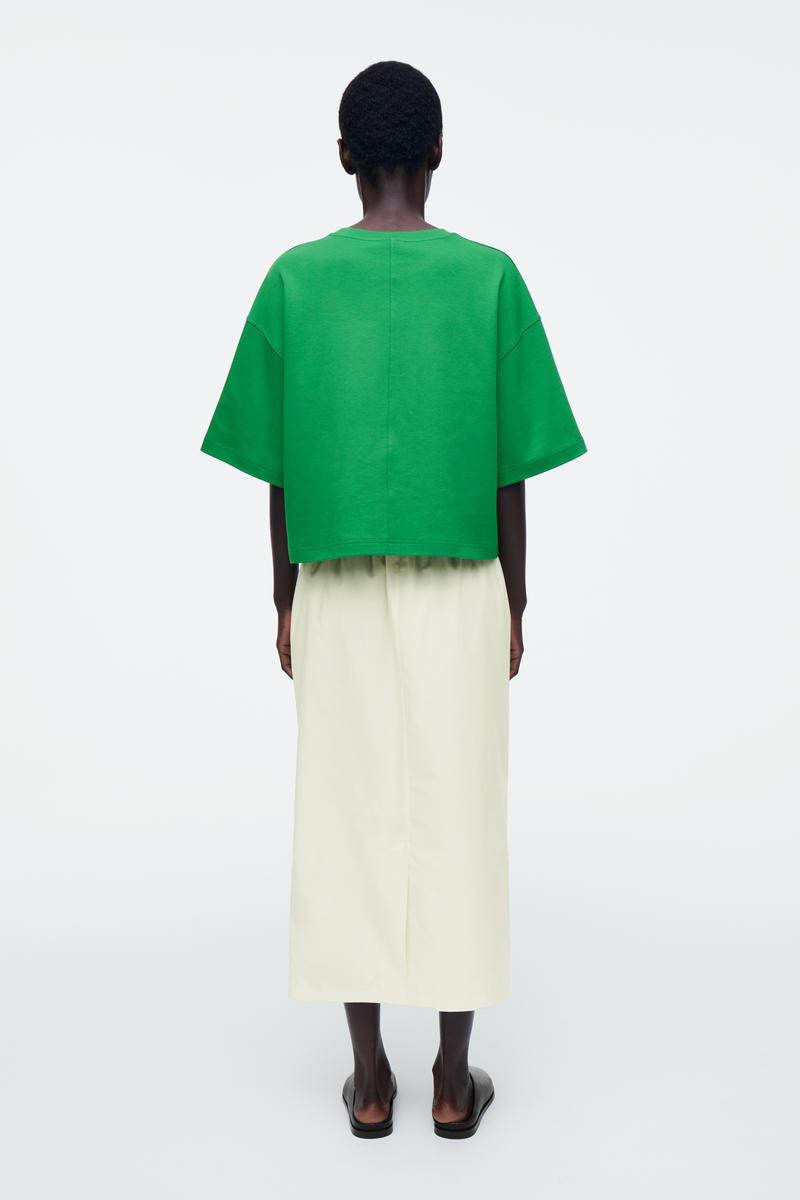 COS オーバーサイズ ボクシーTシャツ