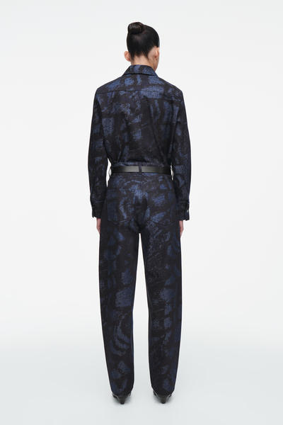 COS ベイジャガードバレルレッグジーンズ