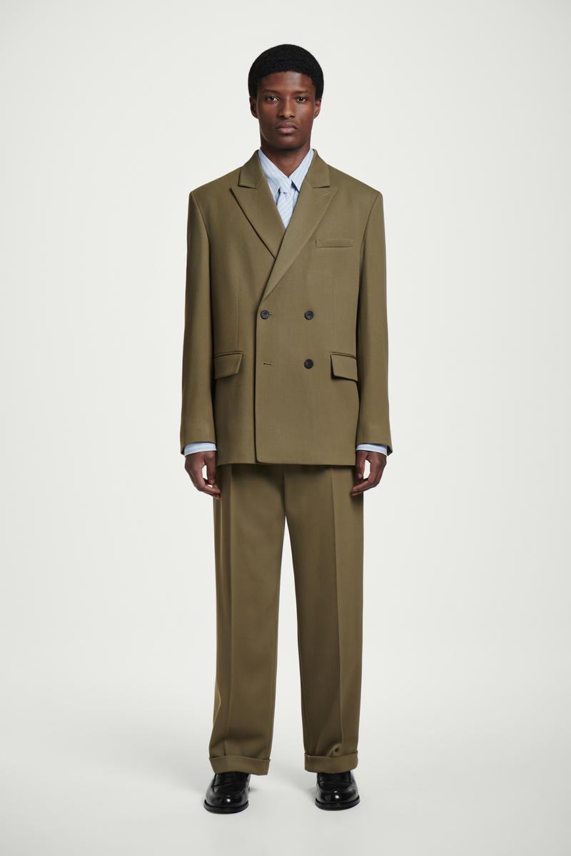 COS ウールツイル ターンアップパンツ