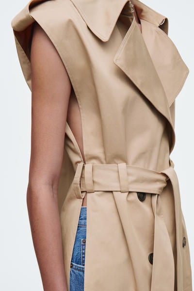 SLEEVELESS HYBRID TRENCH COAT ノースリーブハイブリッドトレンチ