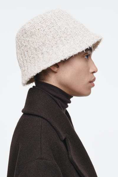 COS テクスチャードバケットハット