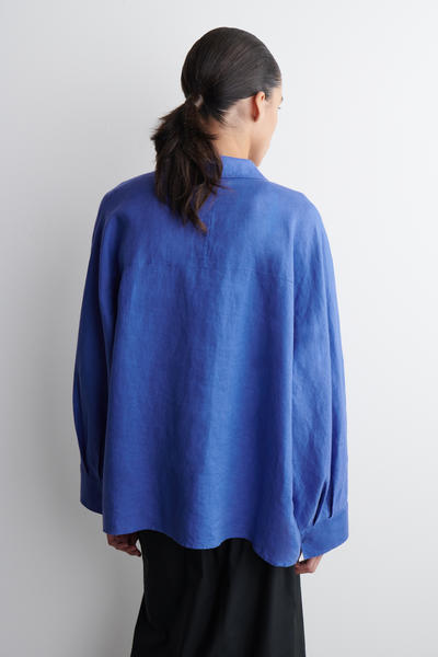 COS ボクシーフィット リネンシャツ