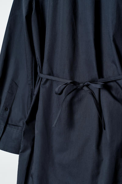 COS ダブルブレストミディシャツワンピース