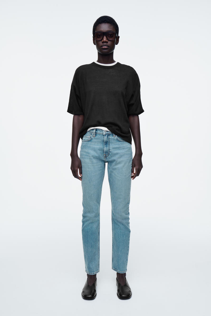 COS フルート スリムレッグ ジーンズ