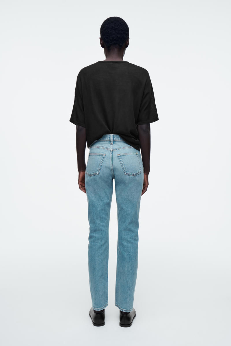 COS フルート スリムレッグ ジーンズ