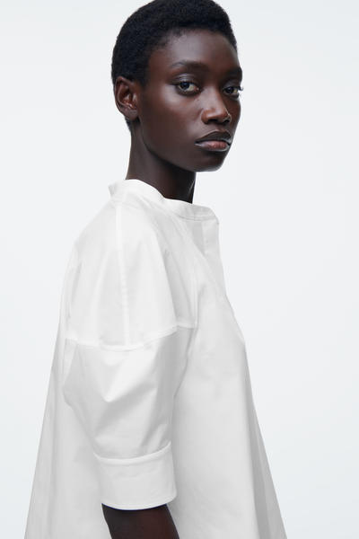 COS パフスリーブブラウス