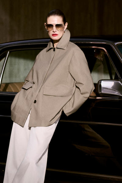 COS 襟付きコットンカージャケット