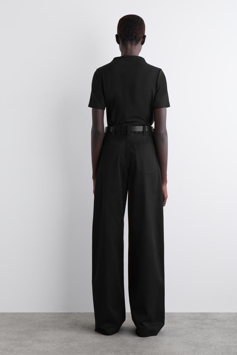 WIDE-LEG COTTON TROUSERS ワイドレッグコットンパンツ ブラック｜COS