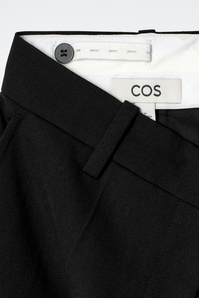 COS ウールブレンドカプリパンツ