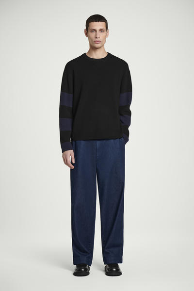 COS ストライプメリノウールセーター