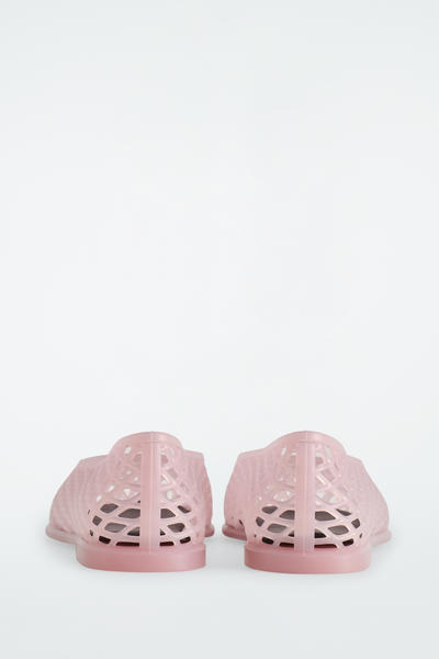 COS カットアウトジェリーバレエシューズ