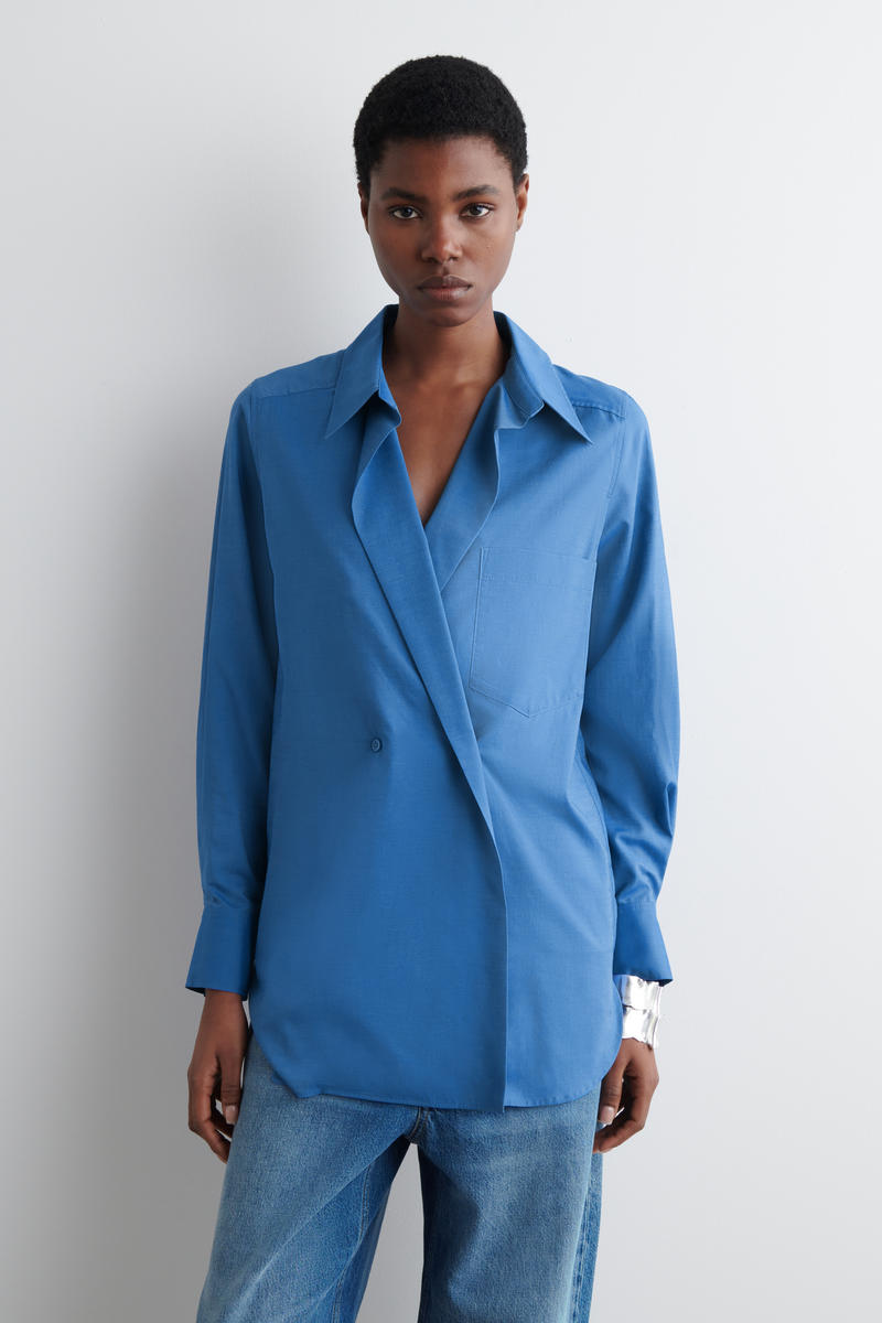 COS ダブルブレストシャツ