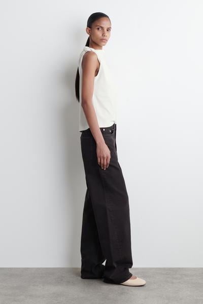 COS レザーバレリーナフラットシューズ