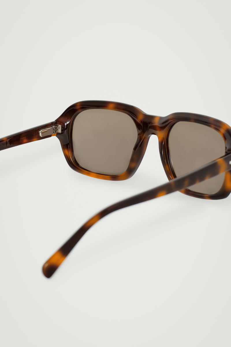 COS スクエアフレーム アビエイターサングラス