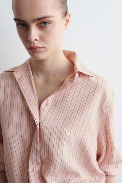 COS オーバーサイズストライプシャツ