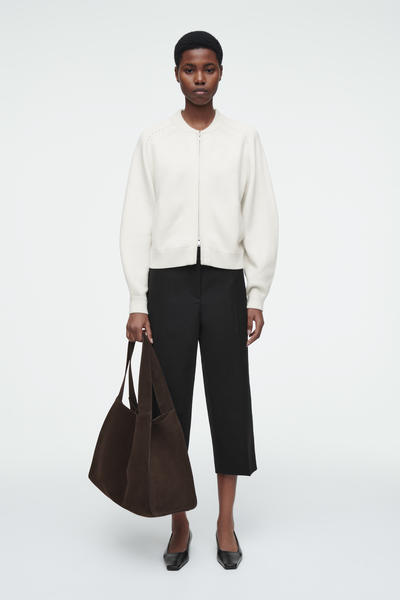 COS ポインテルニットウールジャケット