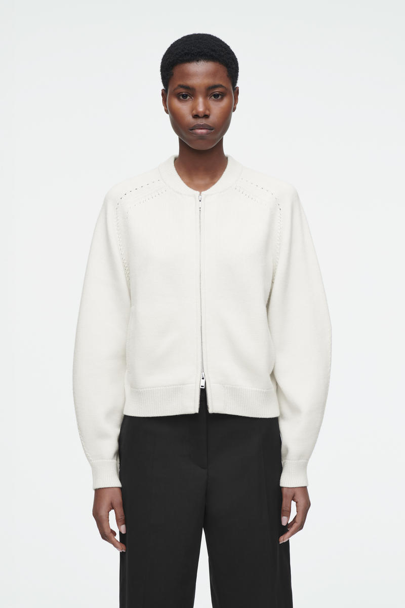 COS ポインテルニットウールジャケット